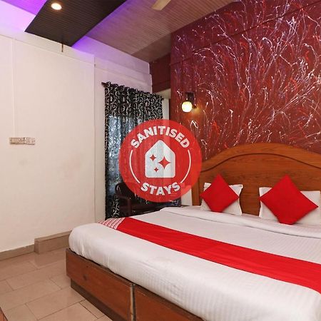 OYO 77158 Hotel Swastik Palace Bhiwandi Bagian luar foto